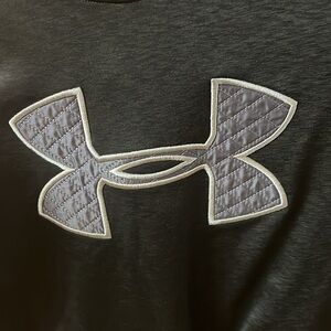 Under armor kids extra small cold gear hoodie